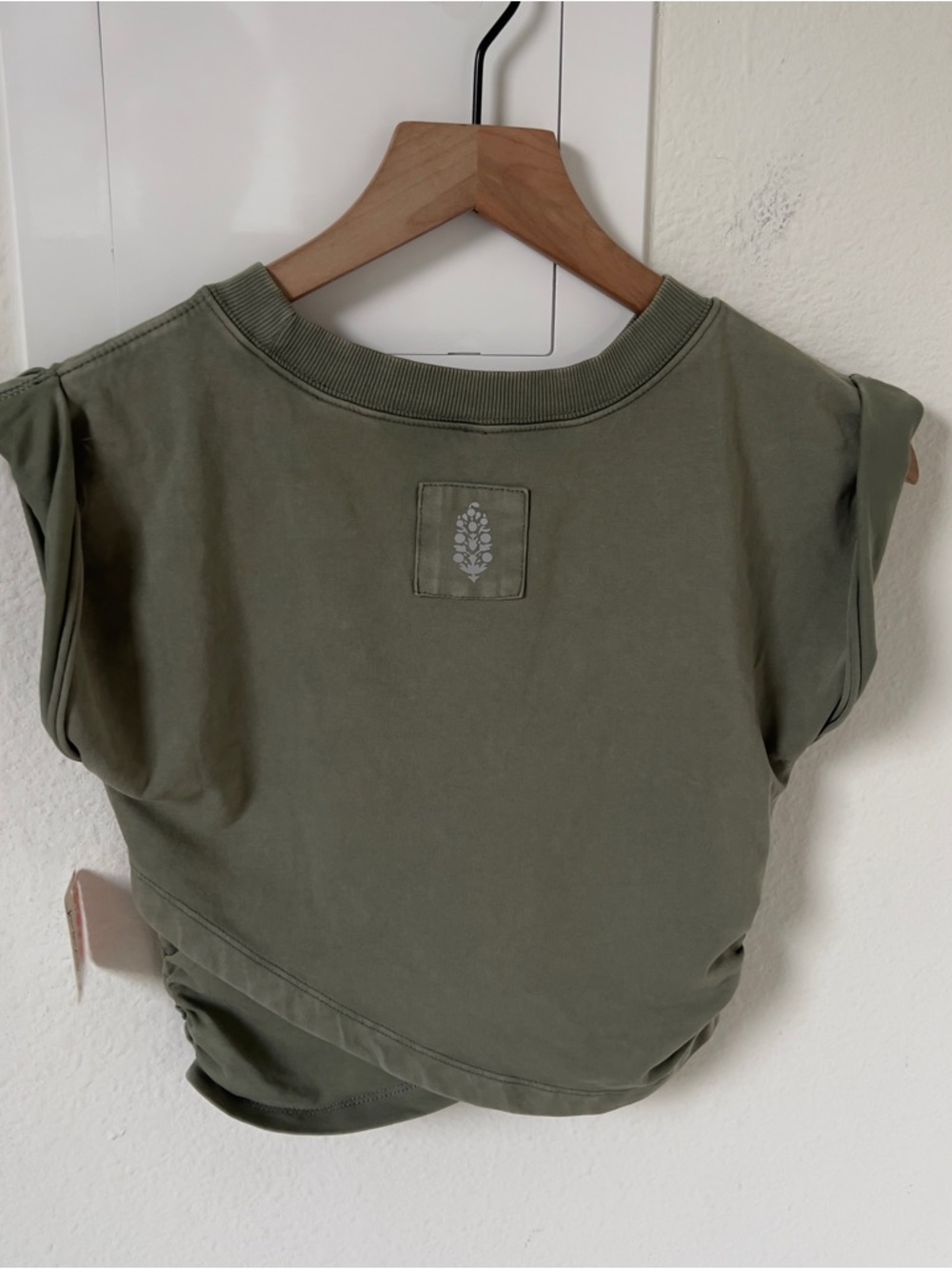 NWOT Free People Hot Shot Crossover Set in Terrain Green - Picture 5 of 9